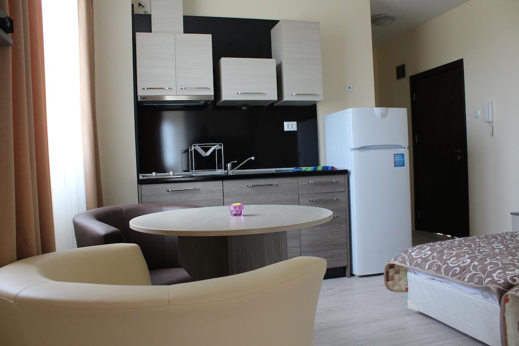 Brilliant Aparthotel Sozopol Exterior photo